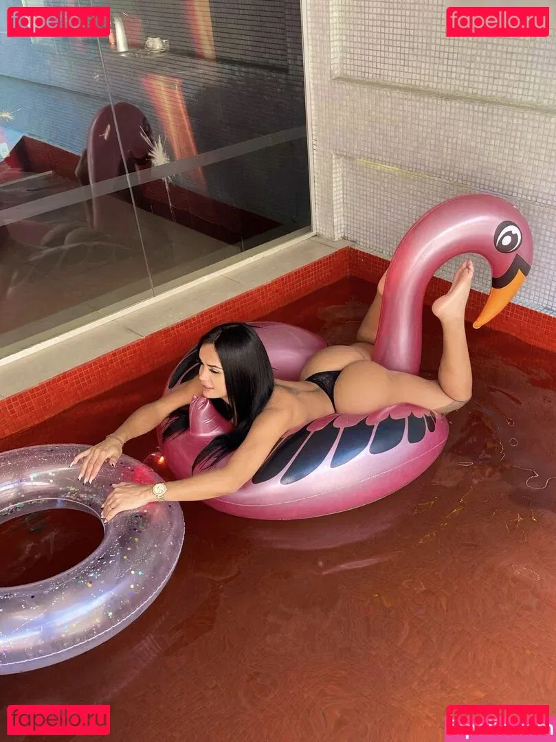 Bruna Butterfly Onlyfans Photo Gallery 