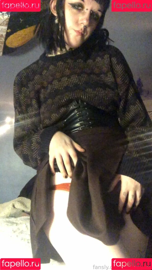 vapew0rm Onlyfans Photo Gallery 