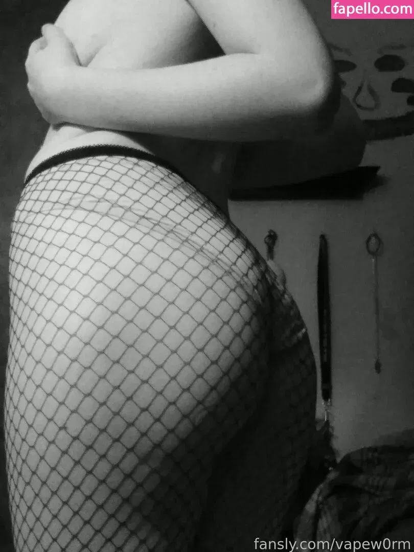 vapew0rm Onlyfans Photo Gallery 