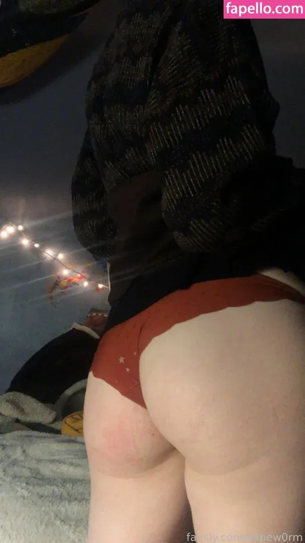 vapew0rm Onlyfans Photo Gallery 