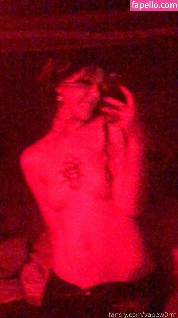 vapew0rm Onlyfans Photo Gallery 