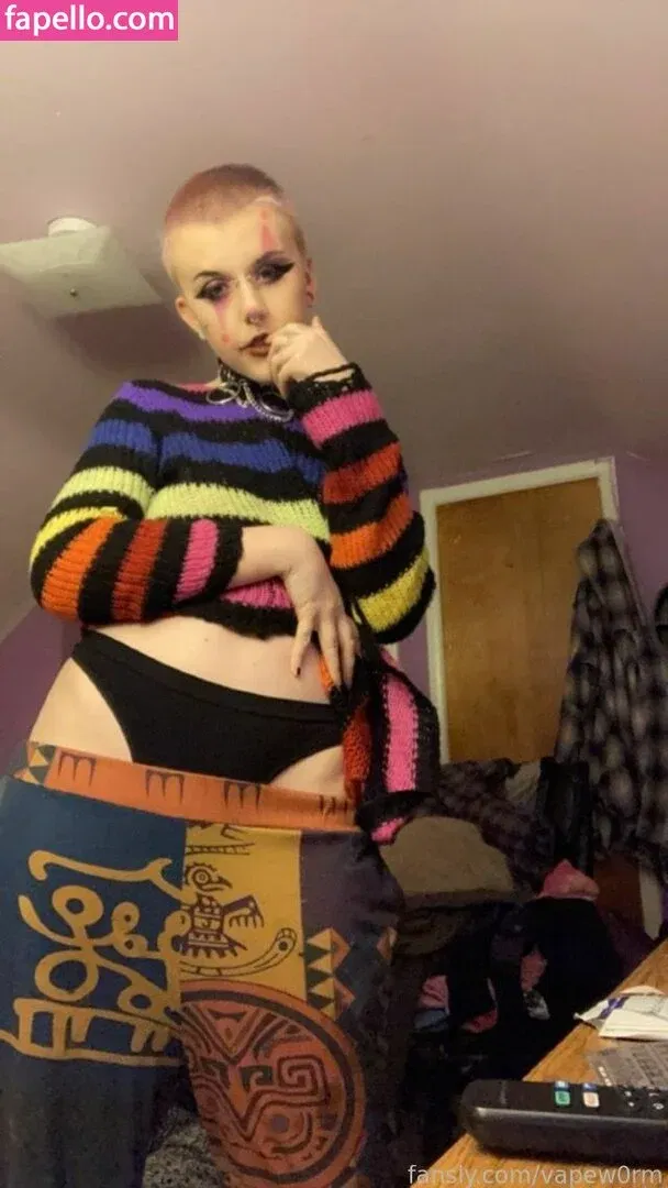 vapew0rm Onlyfans Photo Gallery 