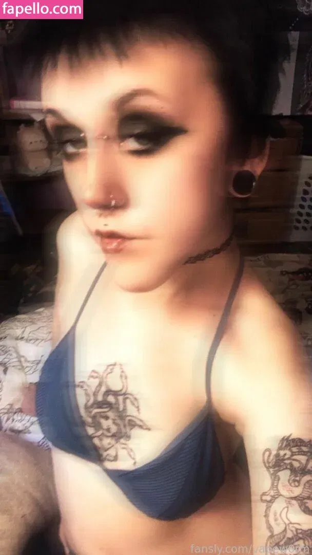 vapew0rm Onlyfans Photo Gallery 