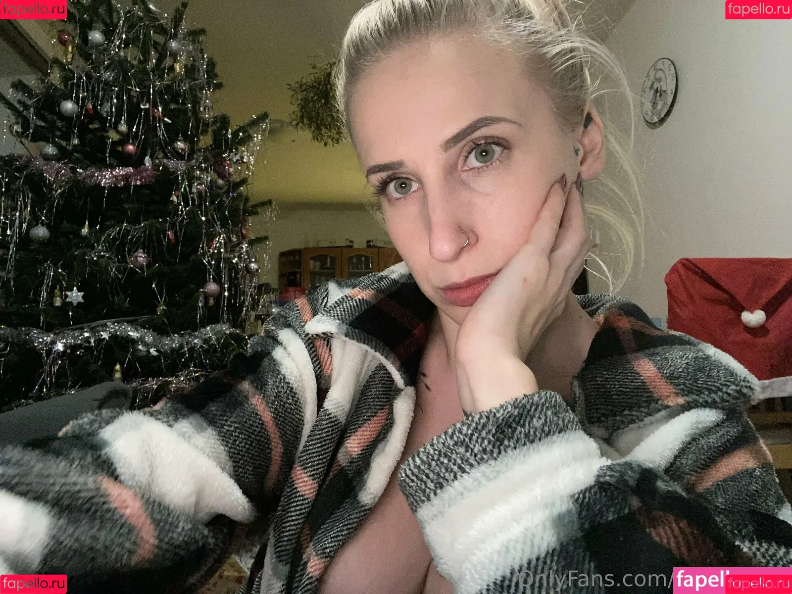 ariablonde Onlyfans Photo Gallery 