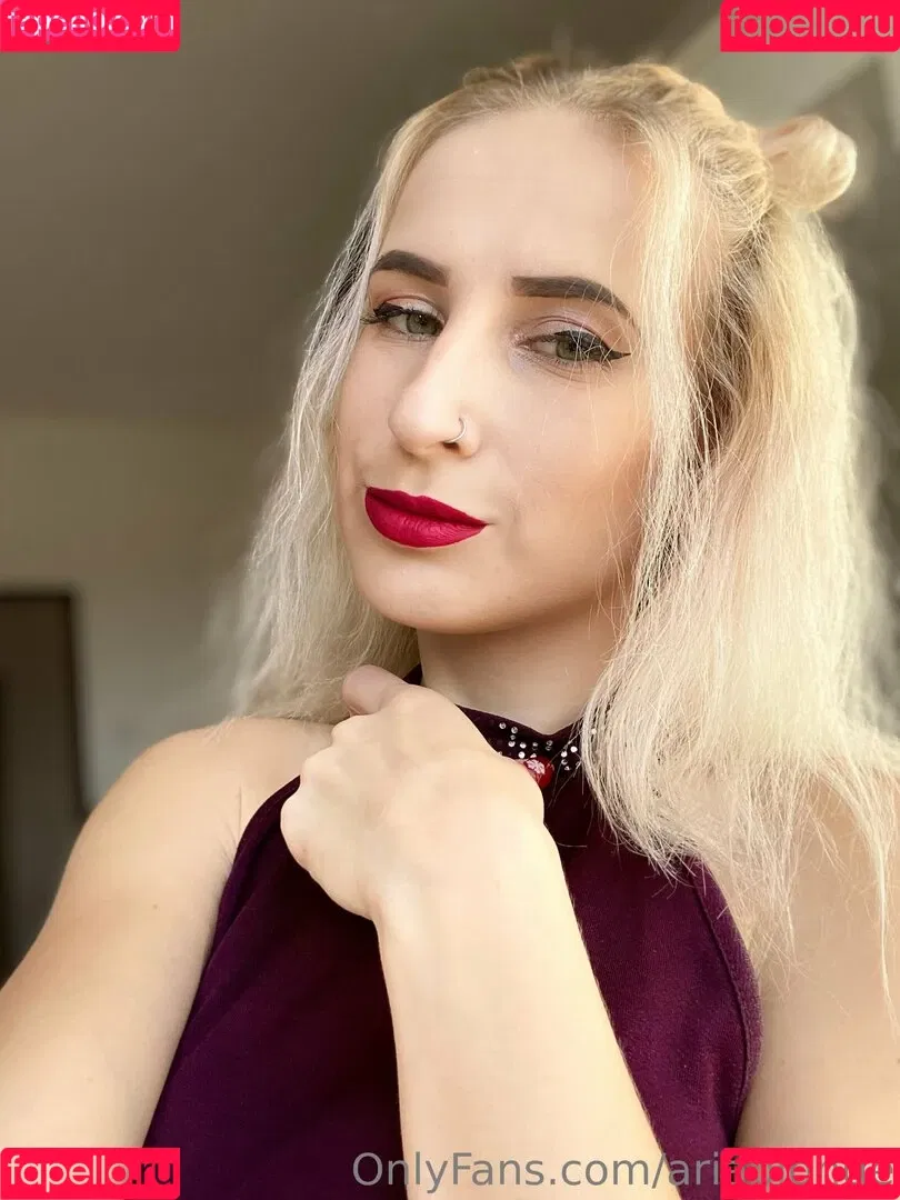 ariablonde Onlyfans Photo Gallery 