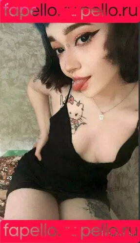 ariablonde Onlyfans Photo Gallery 