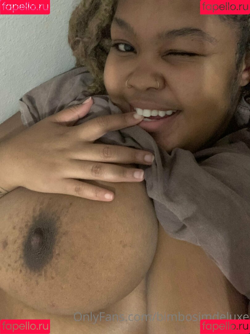 bimbosimdeluxe Onlyfans Photo Gallery 