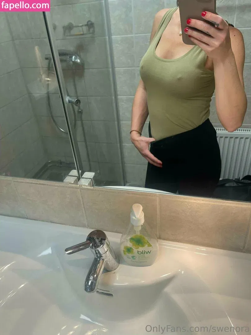 swenora Onlyfans Photo Gallery 