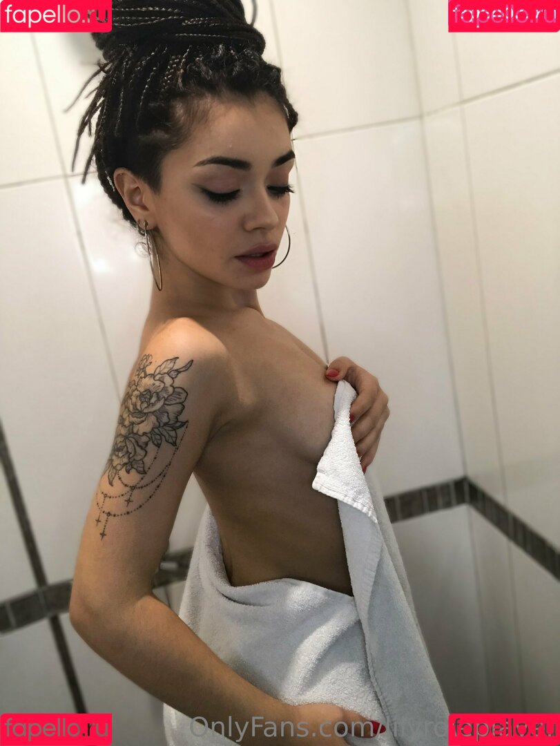 roleplaylily Onlyfans Photo Gallery 