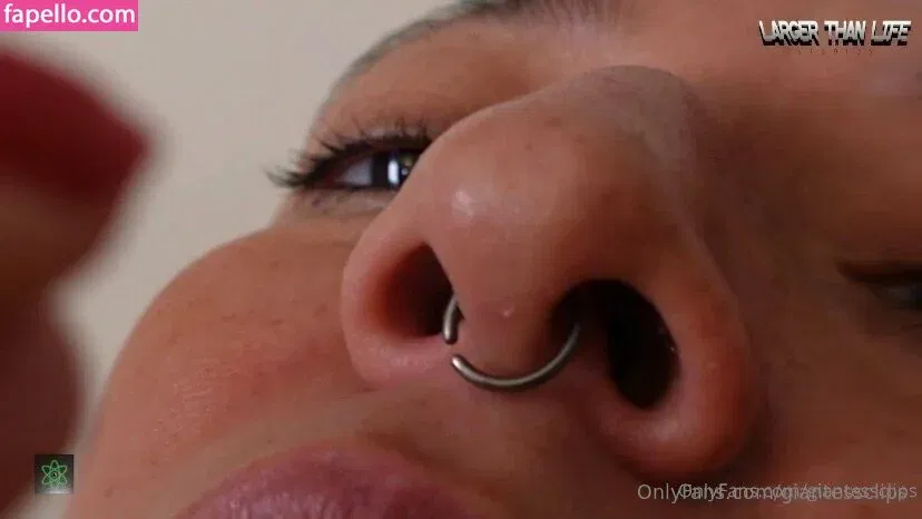 giantessclips Onlyfans Photo Gallery 