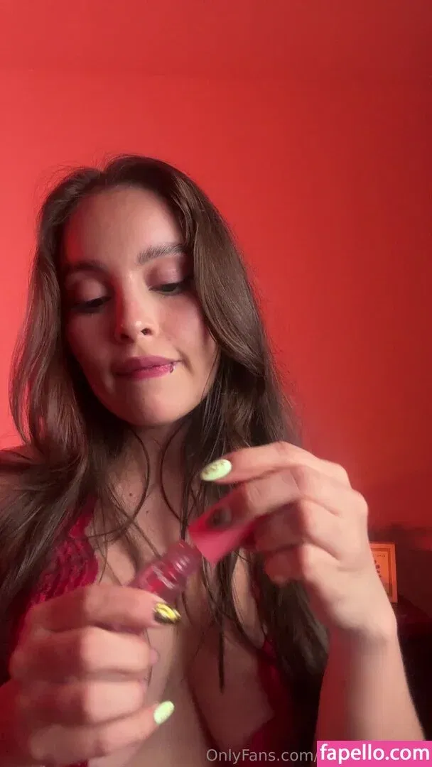 caringaia1313 Onlyfans Photo Gallery 