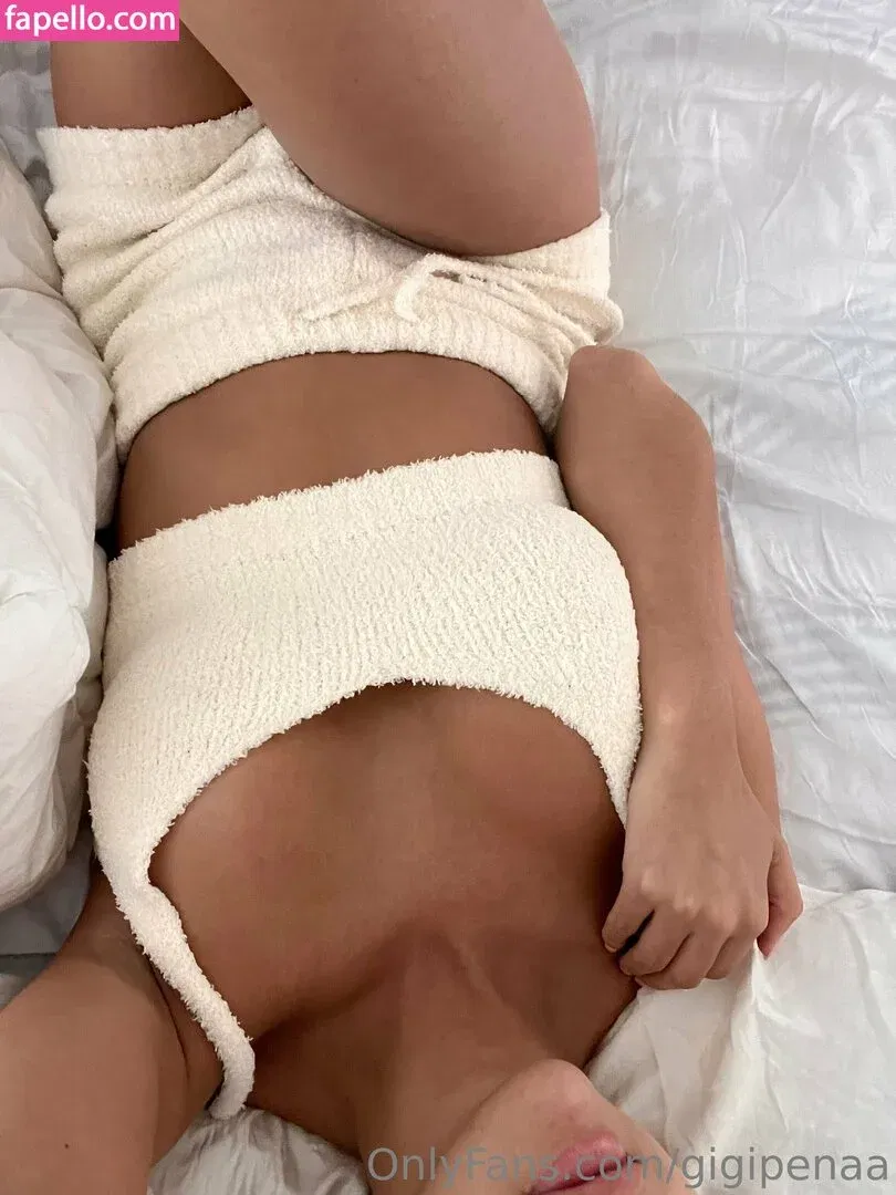 gigipenaa Onlyfans Photo Gallery 