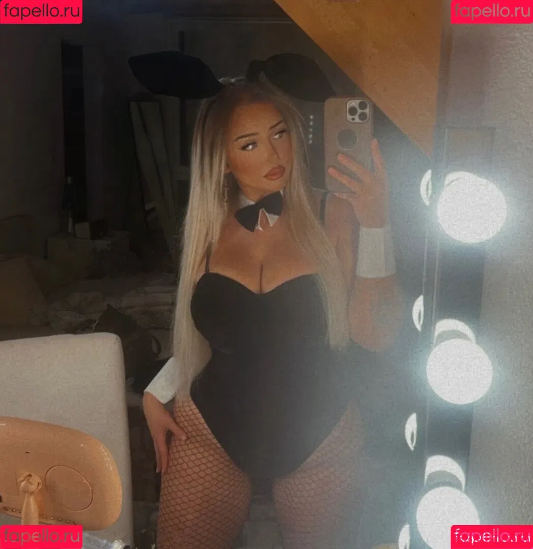 Desii77 Onlyfans Photo Gallery 