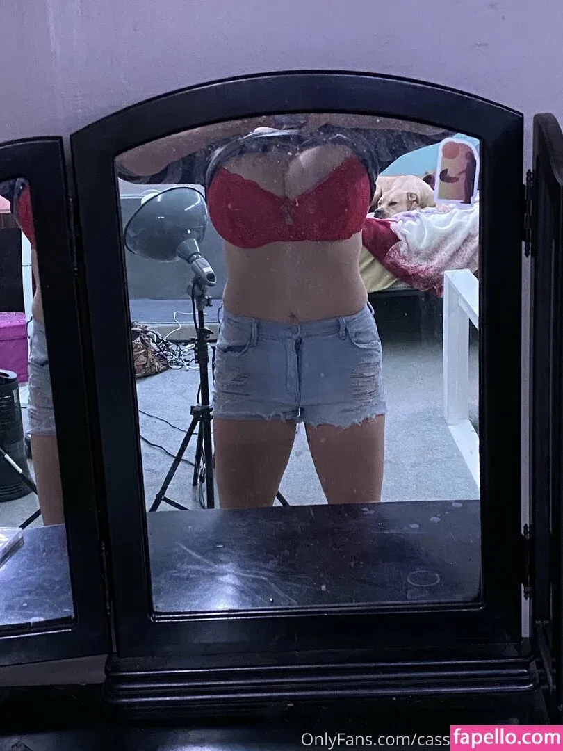 CassCalogera420 Onlyfans Photo Gallery 