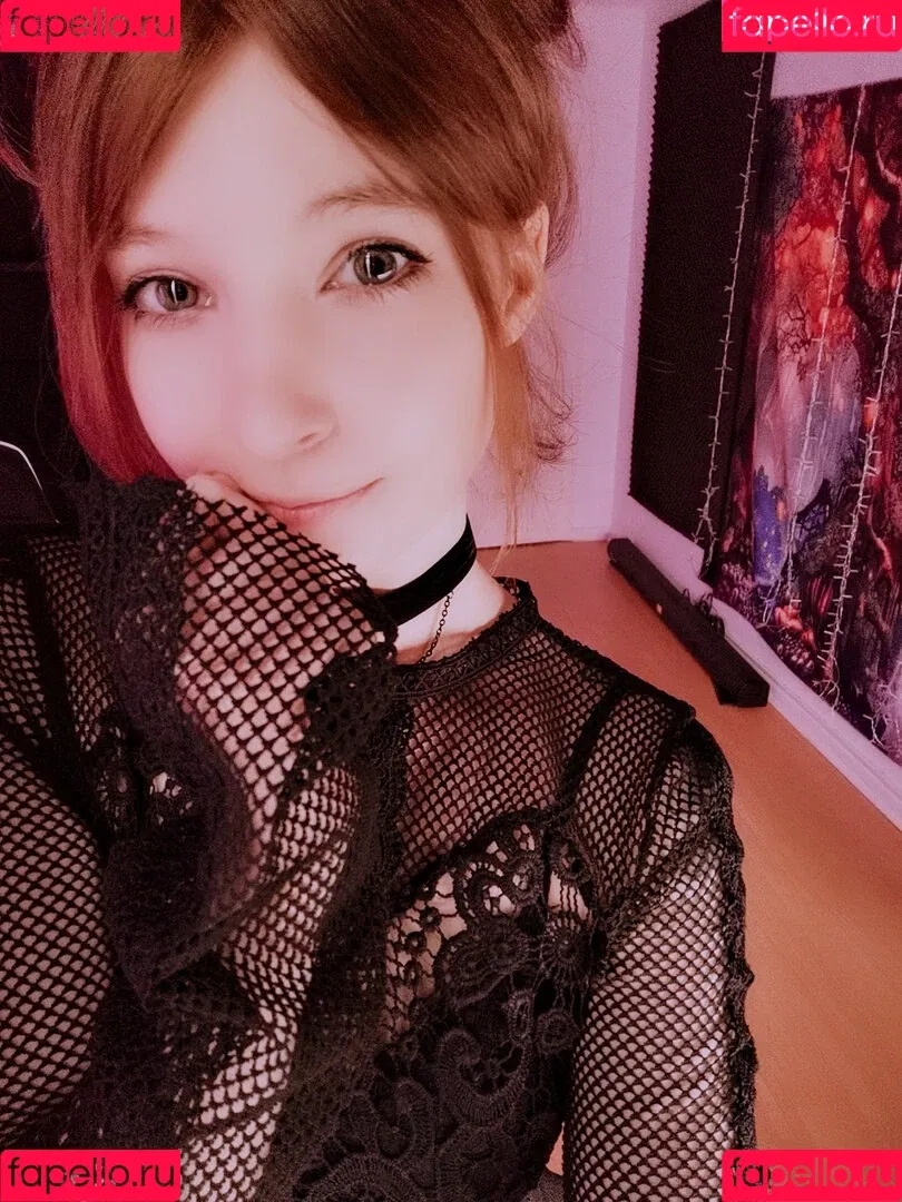 Yakisa Onlyfans Photo Gallery 