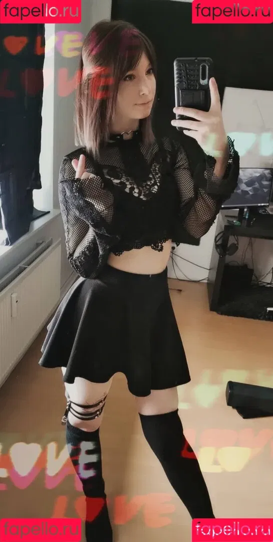 Yakisa Onlyfans Photo Gallery 