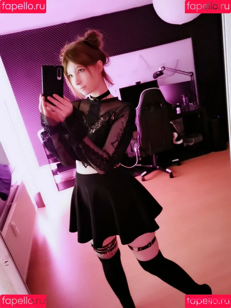 Yakisa Onlyfans Photo Gallery 
