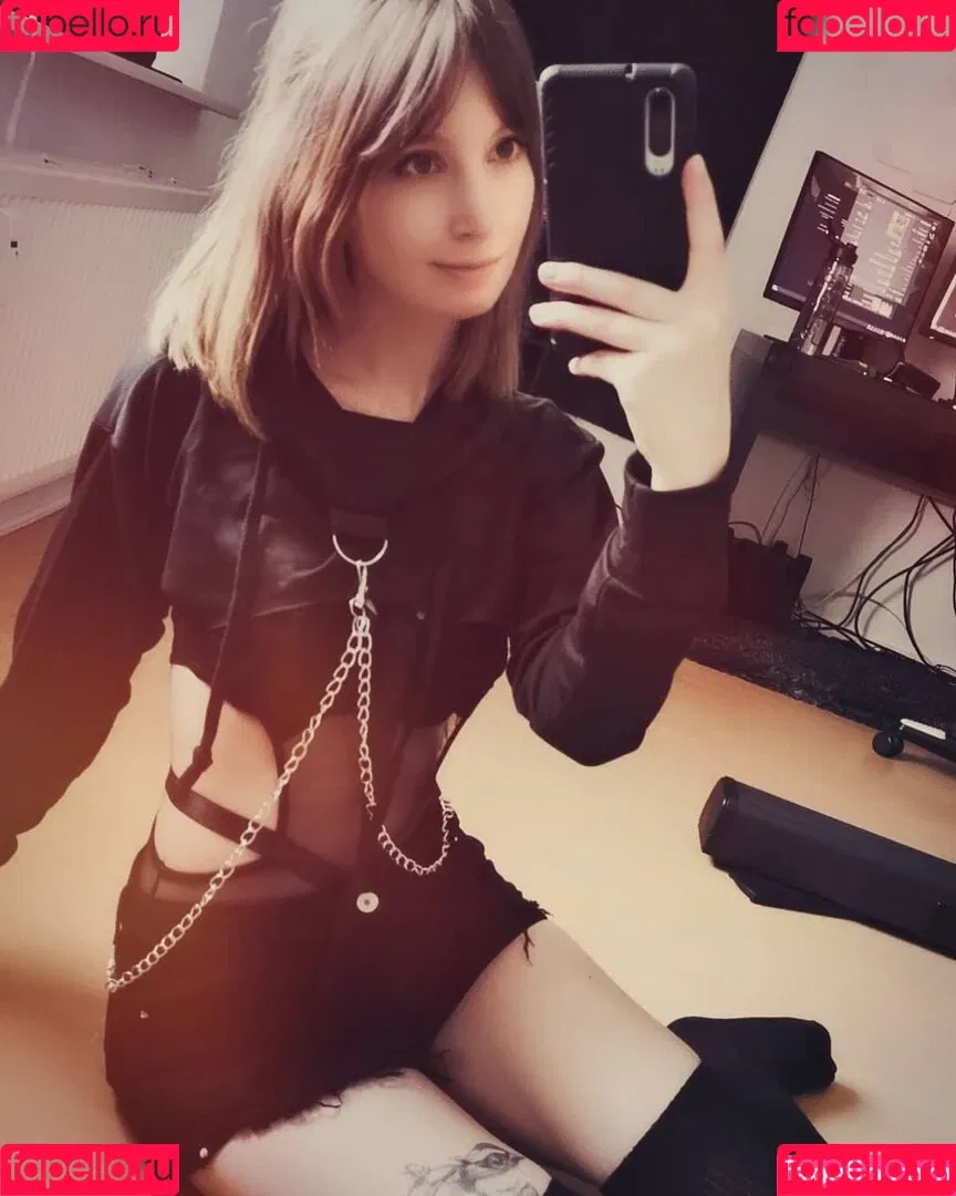 Yakisa Onlyfans Photo Gallery 