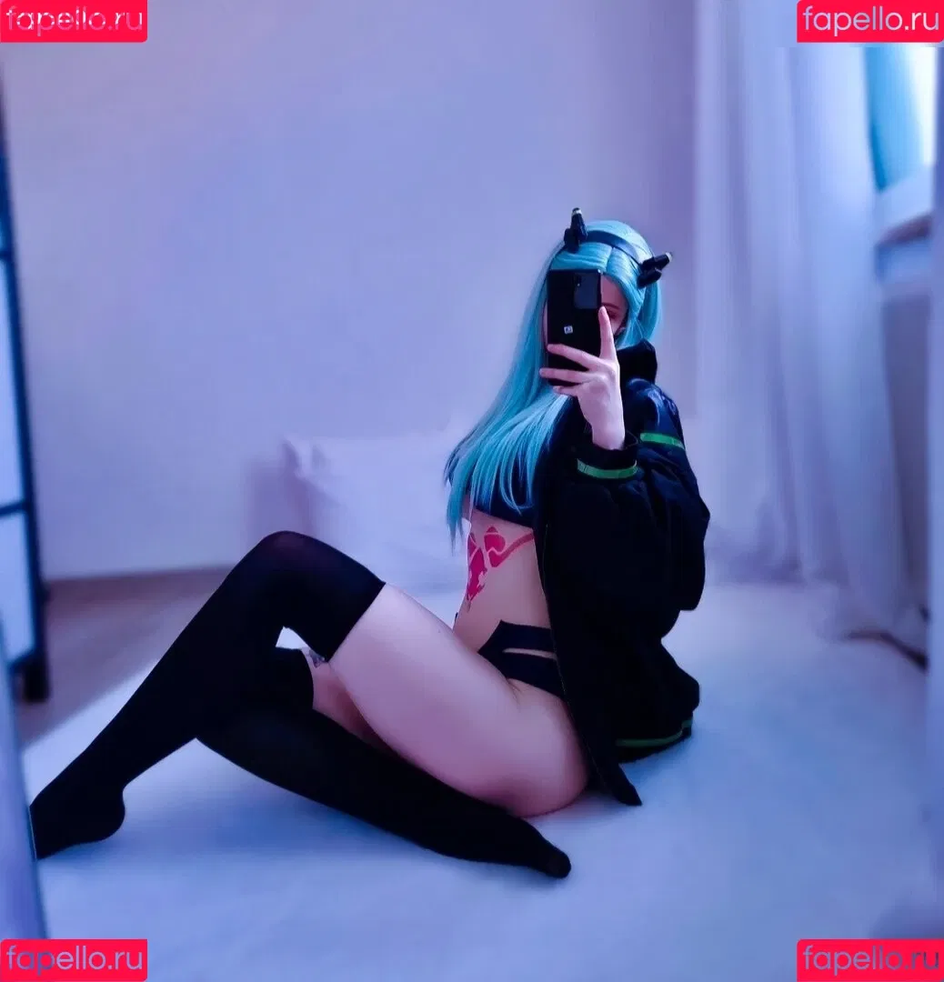 Yakisa Onlyfans Photo Gallery 