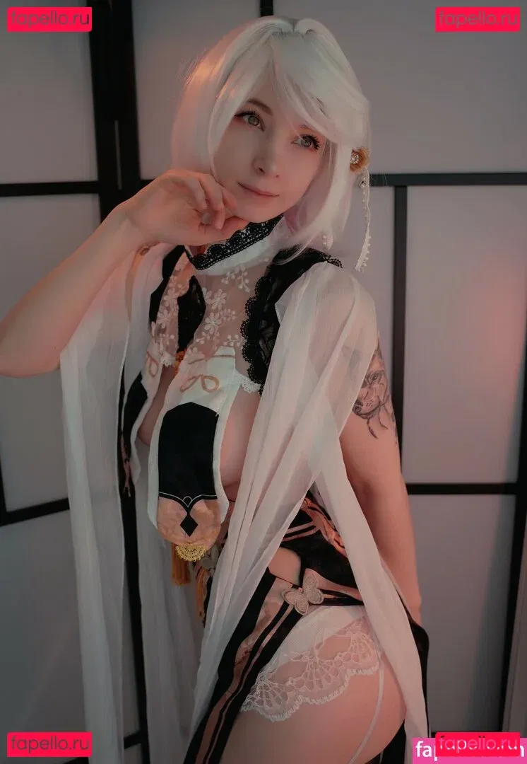 Yakisa Onlyfans Photo Gallery 