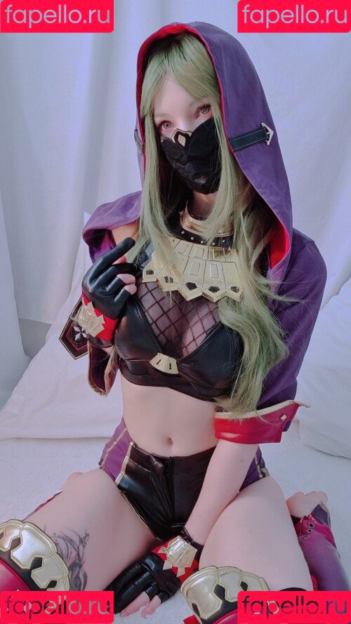 Yakisa Onlyfans Photo Gallery 