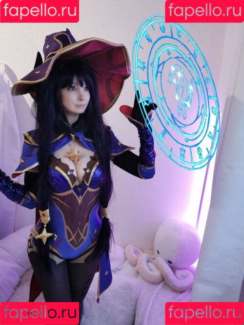 Yakisa Onlyfans Photo Gallery 