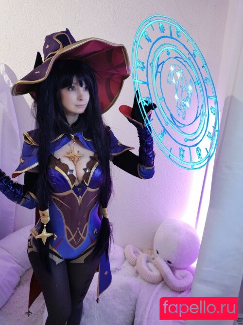 Yakisa Onlyfans Photo Gallery 