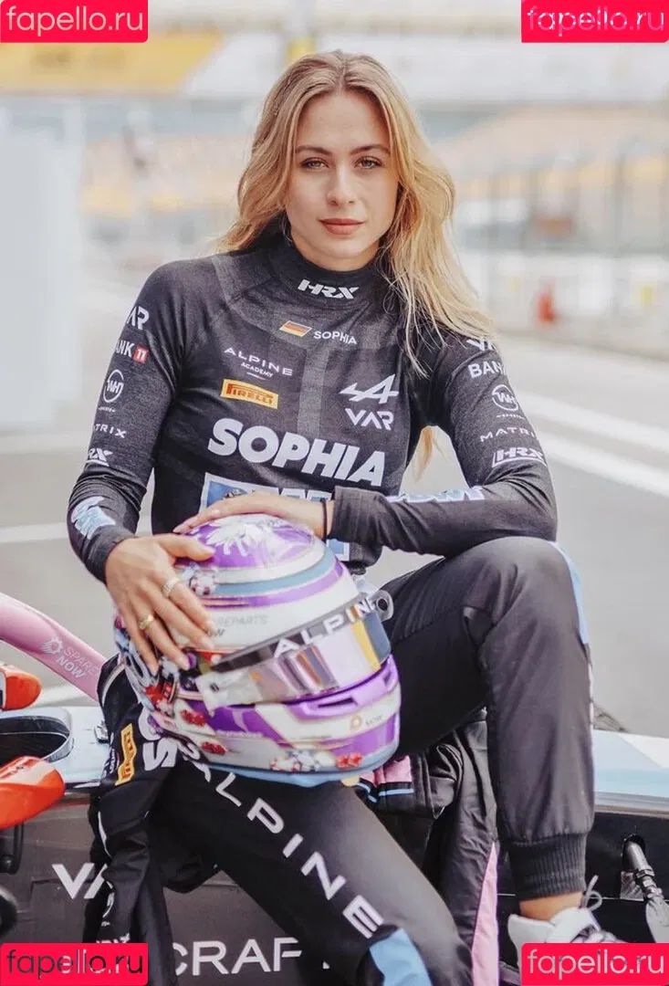 Sophia Flörsch Onlyfans Photo Gallery 