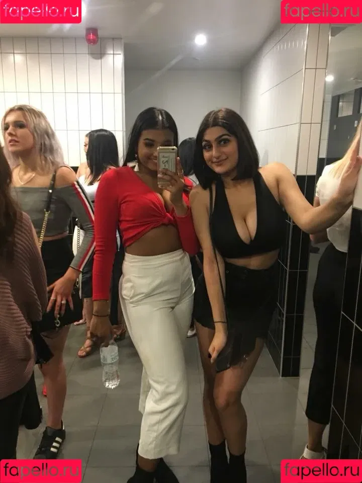 Busty Indian Onlyfans Photo Gallery 
