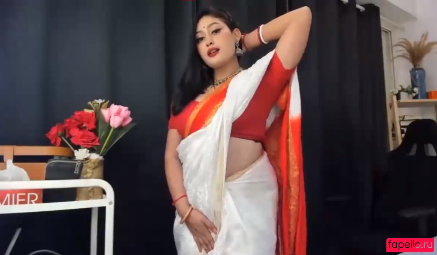 Busty Indian Nude Onlyfans Photo 32