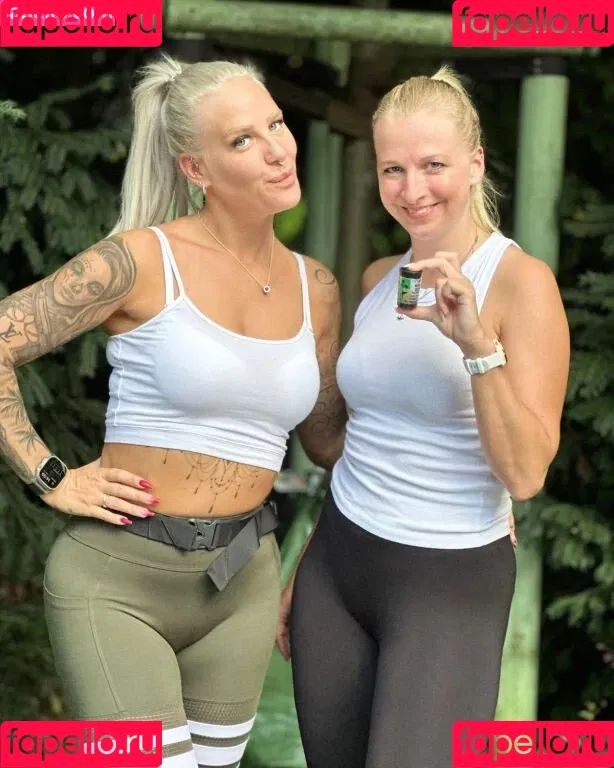 Lara Cumkitten Onlyfans Photo Gallery 