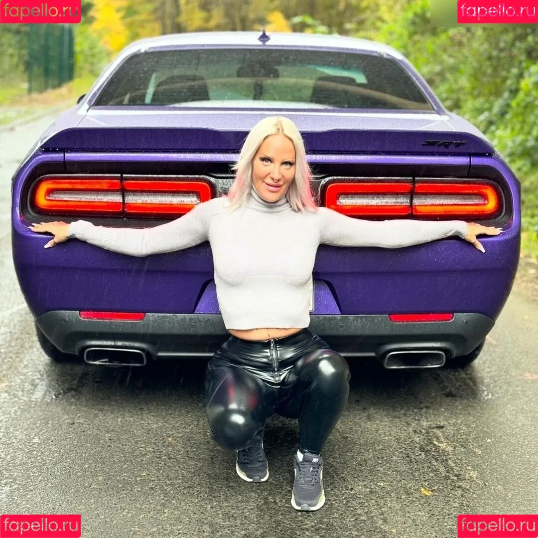 Lara Cumkitten Onlyfans Photo Gallery 