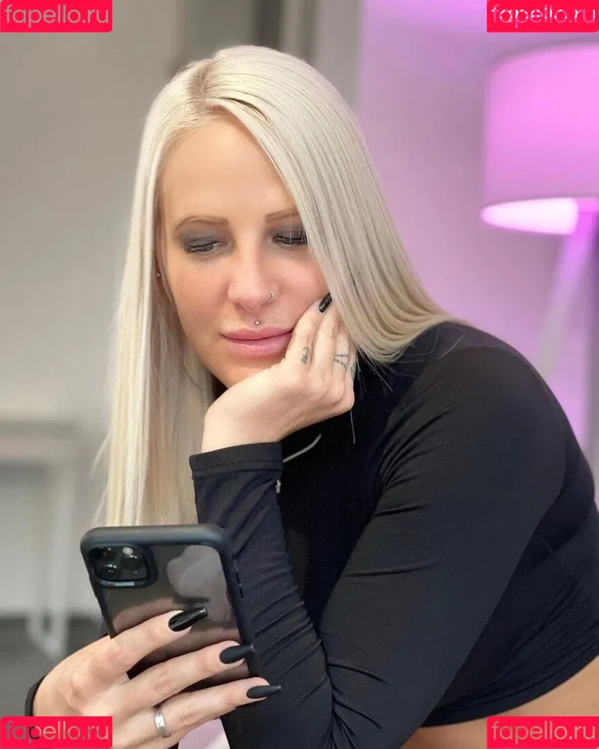 Lara Cumkitten Onlyfans Photo Gallery 