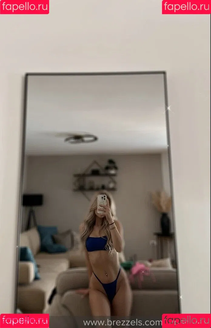 Nadine.e Onlyfans Photo Gallery 