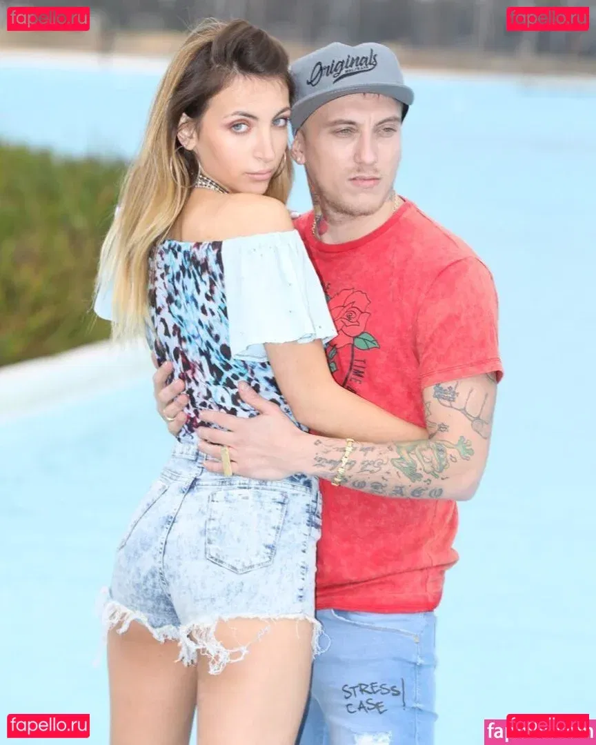 Nadine.e Onlyfans Photo Gallery 