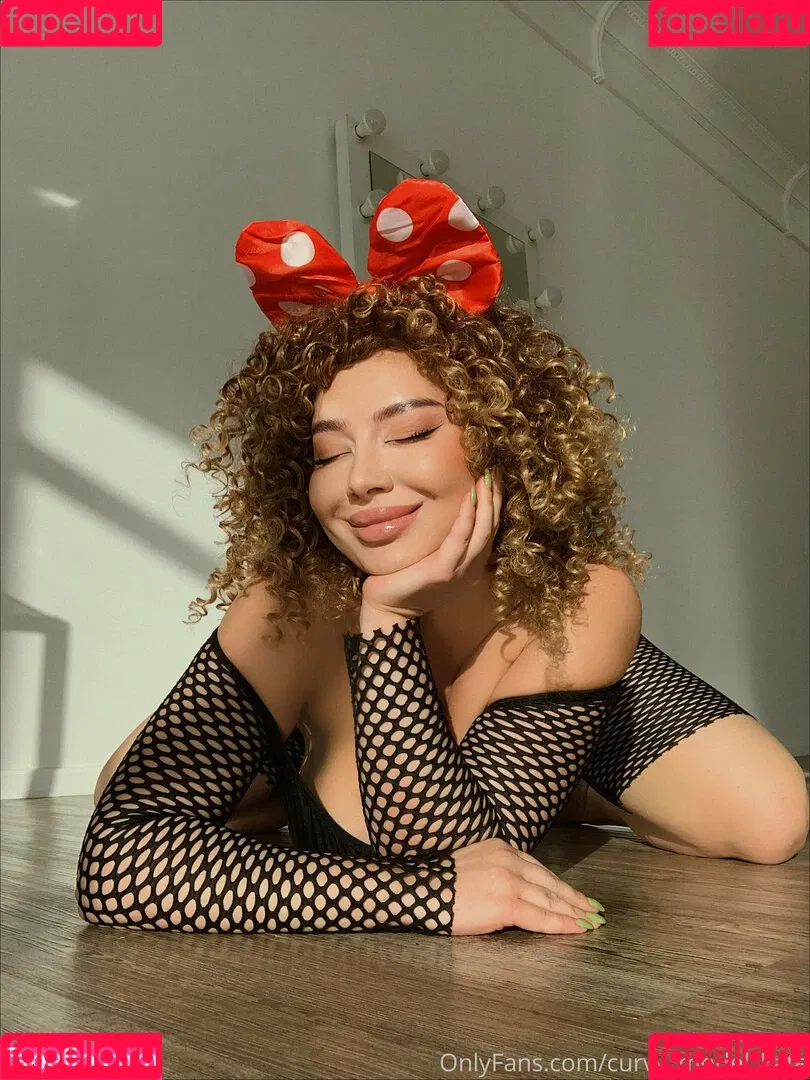 curvy_model_kate Onlyfans Photo Gallery 