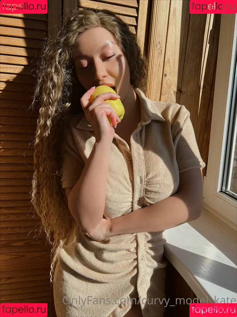 curvy_model_kate Onlyfans Photo Gallery 