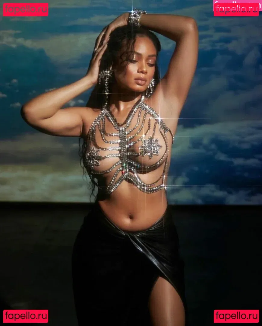 Essence Tatiana Onlyfans Photo Gallery 