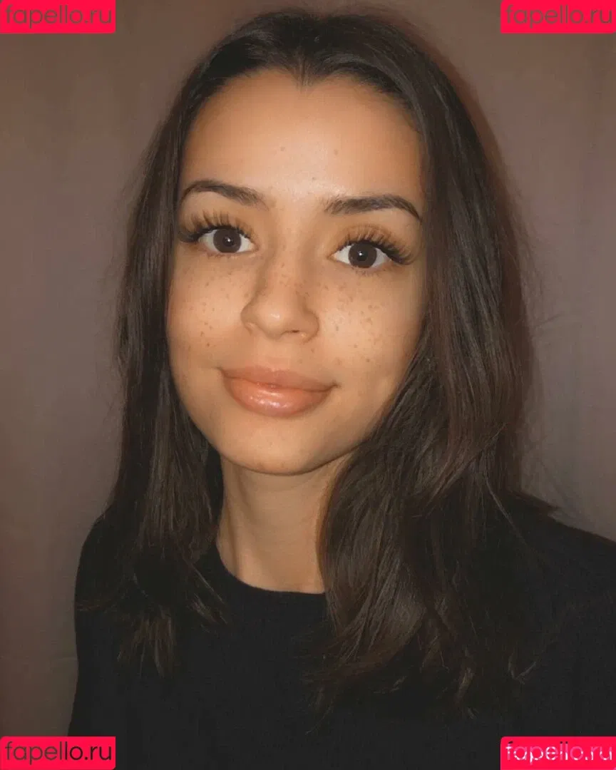 NoraExplorer Onlyfans Photo Gallery 