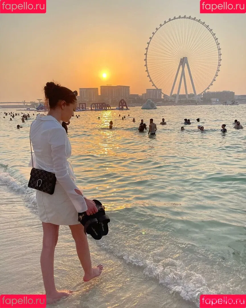 NoraExplorer Onlyfans Photo Gallery 