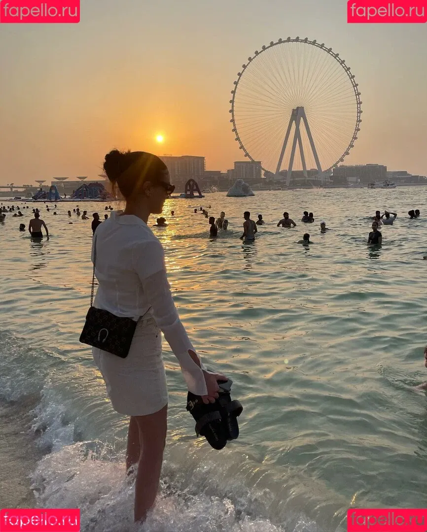 NoraExplorer Onlyfans Photo Gallery 