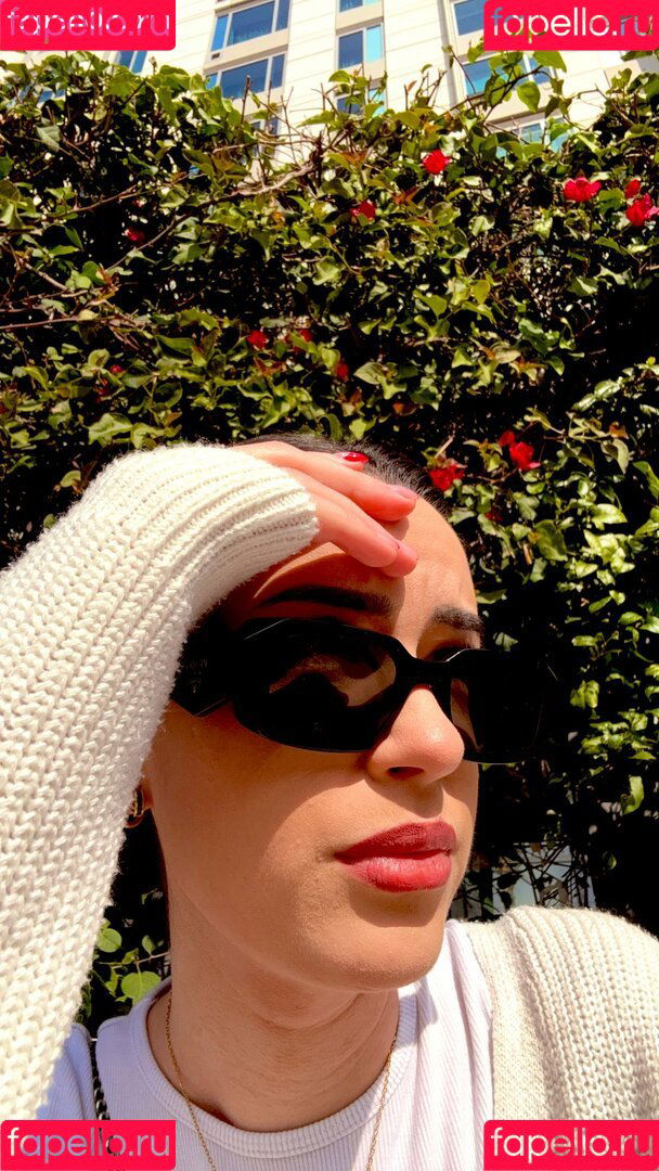 NoraExplorer Onlyfans Photo Gallery 