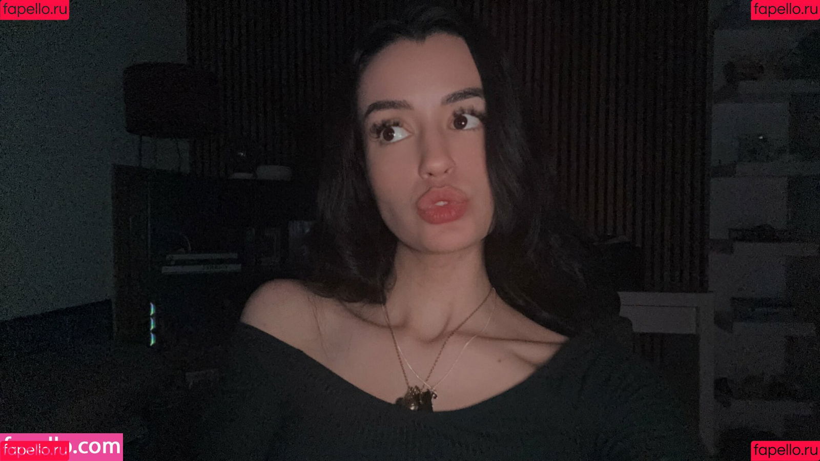 NoraExplorer Onlyfans Photo Gallery 