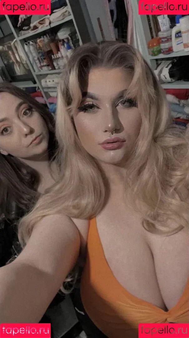 Sophie C Onlyfans Photo Gallery 