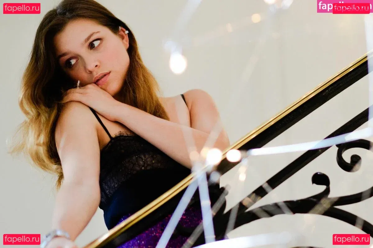 Sophie C Onlyfans Photo Gallery 