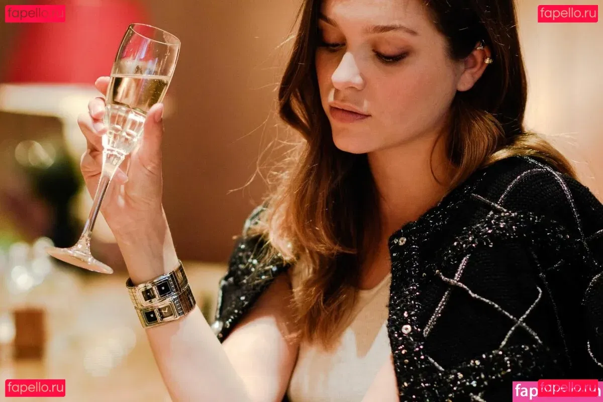 Sophie C Onlyfans Photo Gallery 