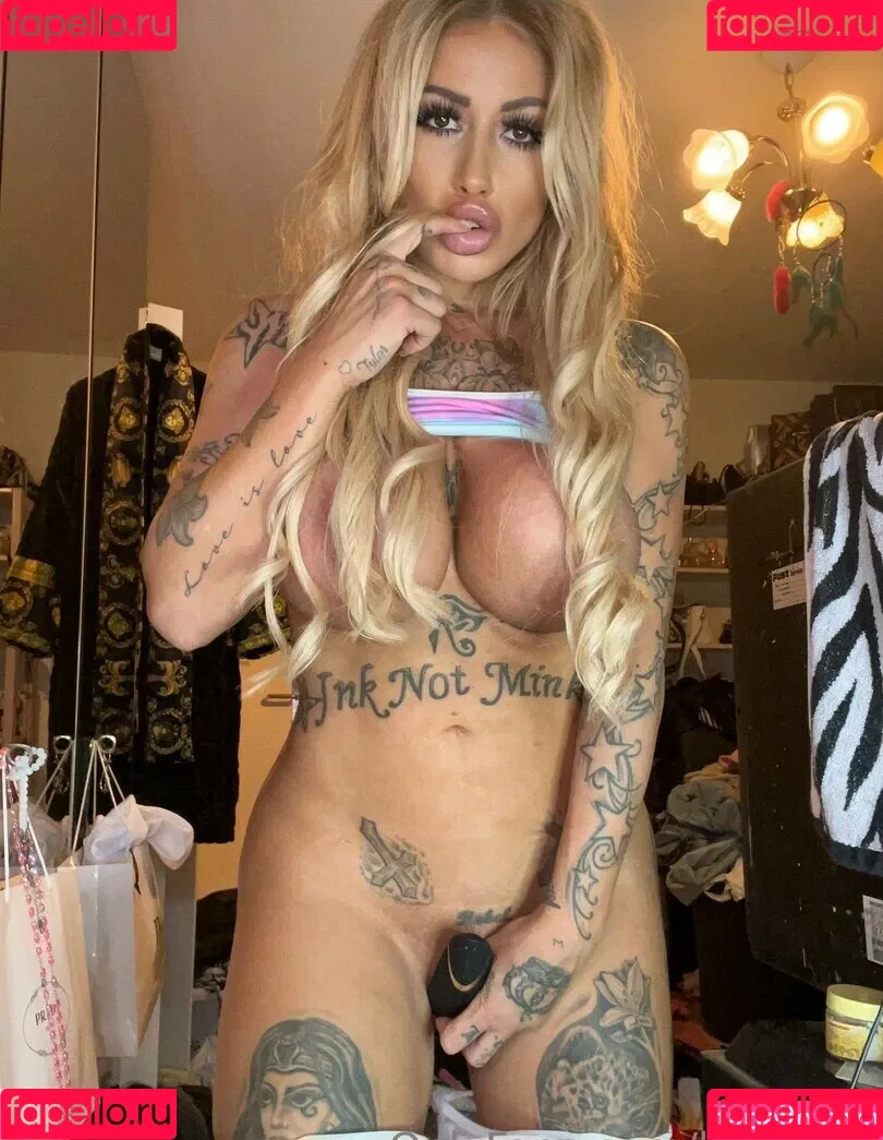 Bellydah Onlyfans Photo Gallery 