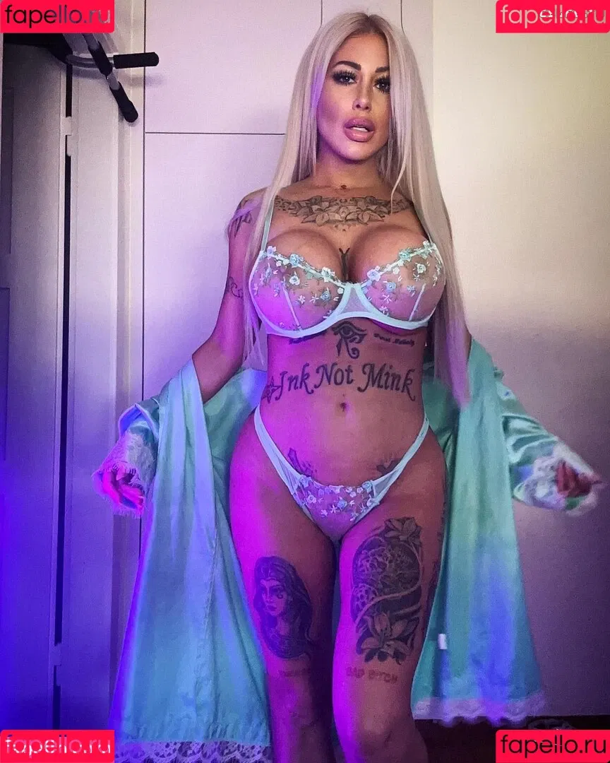 Bellydah Onlyfans Photo Gallery 