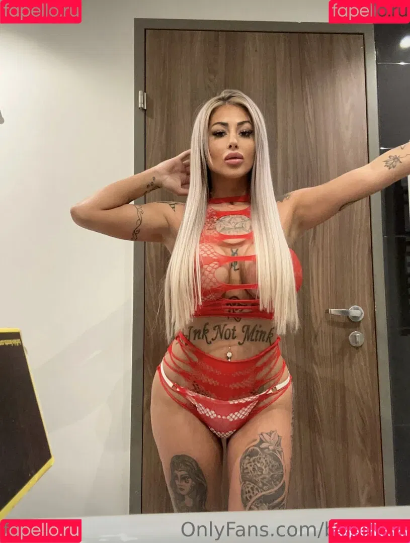 Bellydah Onlyfans Photo Gallery 