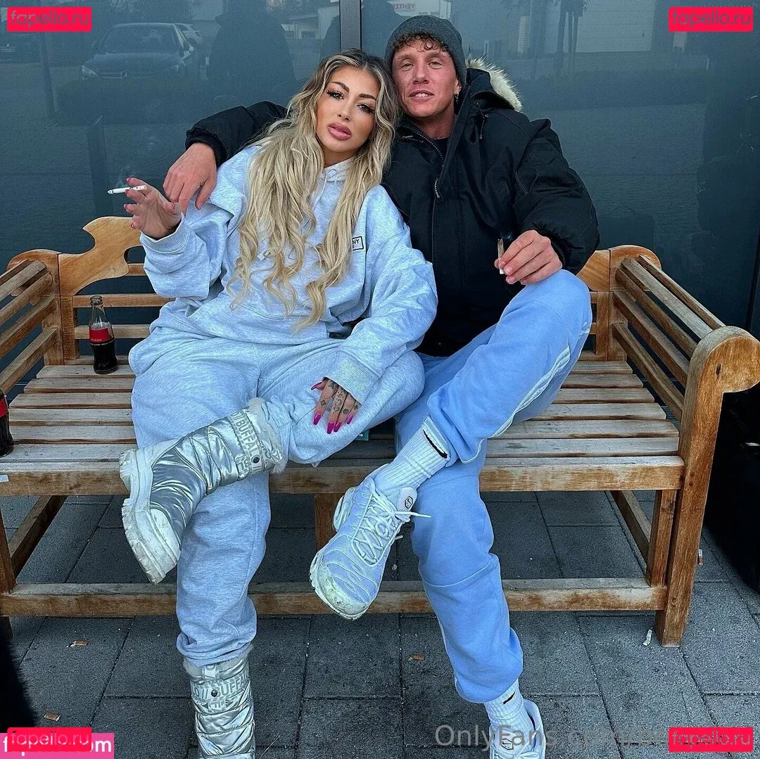 Bellydah Onlyfans Photo Gallery 